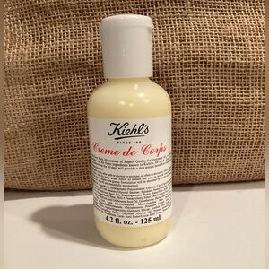 Kiehl’s Cream De Corps Body Moisturizer
